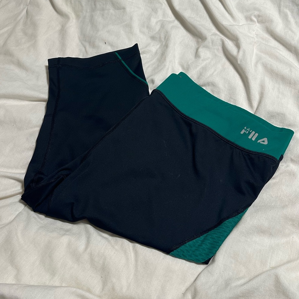 Fila sport capris
